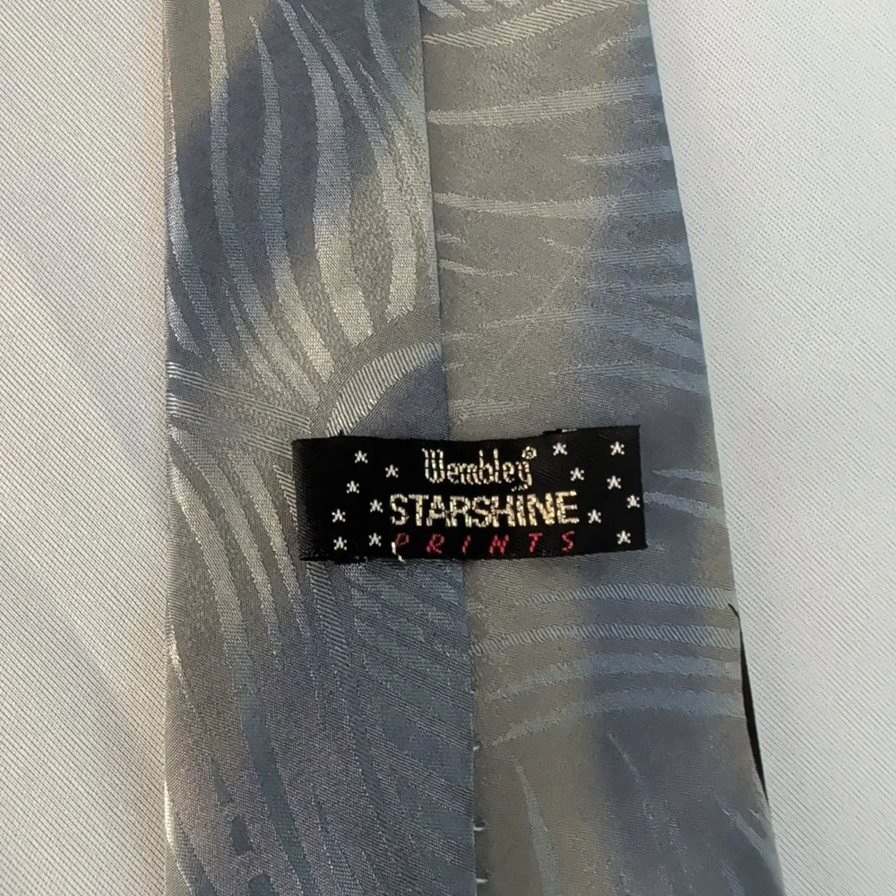 Wembley Starshine Prints Mens Neck Tie Grey Silver Blue